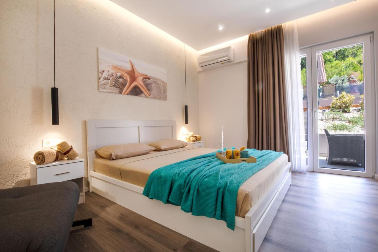 Akalli Luxury Studios Ixia  Bagian luar foto