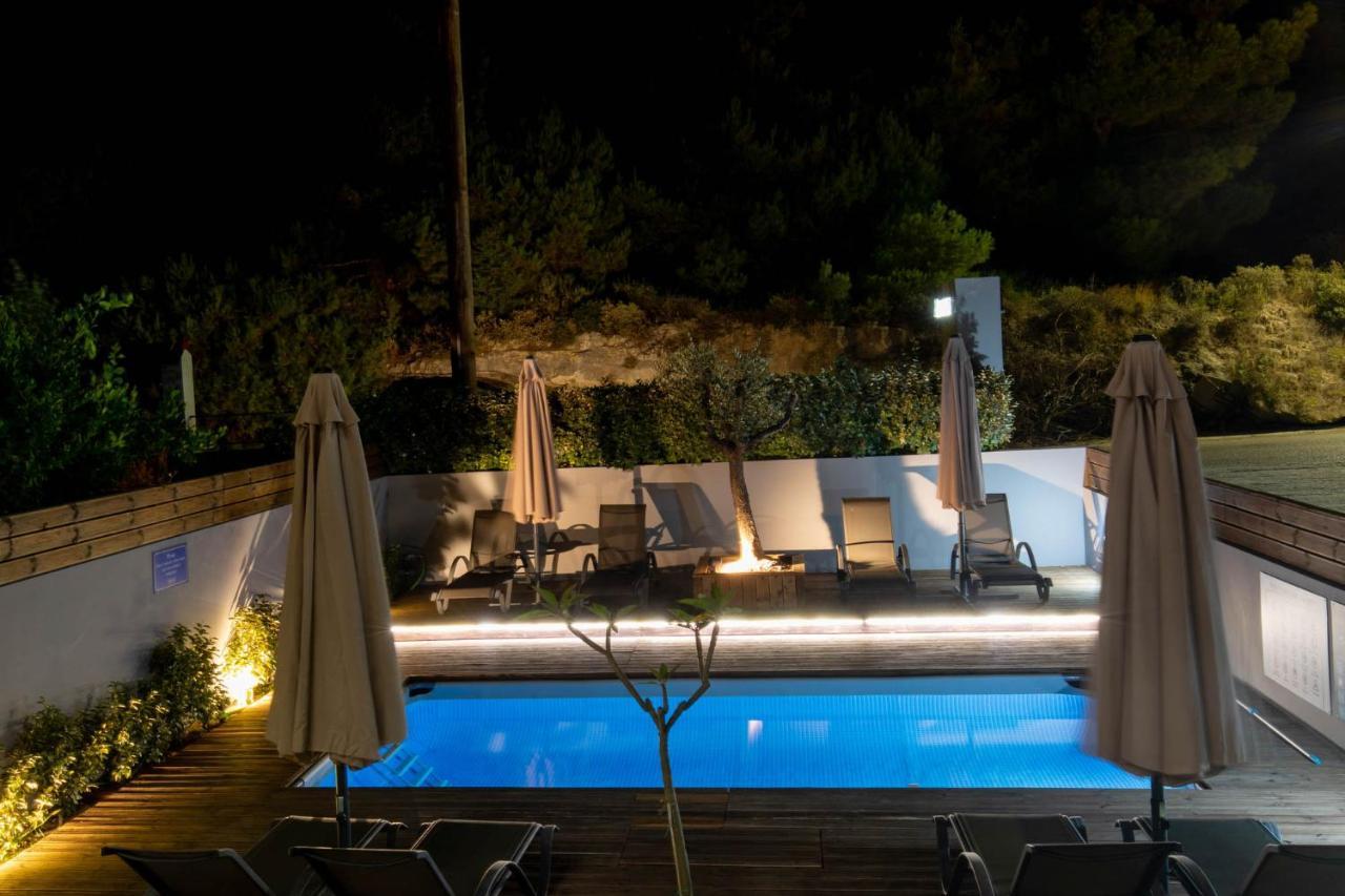 Akalli Luxury Studios Ixia  Bagian luar foto