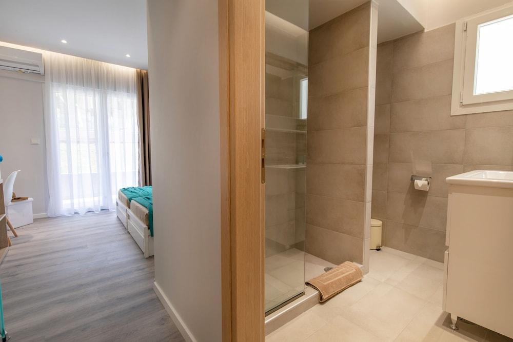 Akalli Luxury Studios Ixia  Bagian luar foto