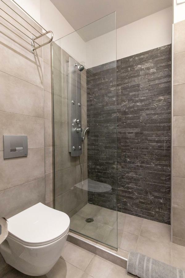 Akalli Luxury Studios Ixia  Bagian luar foto